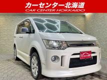 2011 Mitsubishi Delica D5