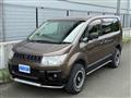 2011 Mitsubishi Delica D5