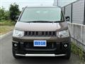 2011 Mitsubishi Delica D5