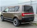 2011 Mitsubishi Delica D5
