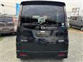 2009 Nissan ROOX