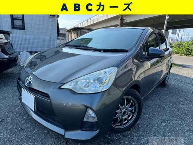 2013 Toyota AQUA