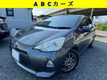 2013 Toyota AQUA