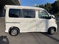 2008 Daihatsu Atrai Wagon