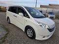 2005 Honda Step WGN