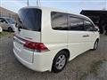 2005 Honda Step WGN