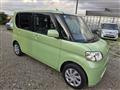 2011 Daihatsu Tanto