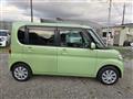 2011 Daihatsu Tanto