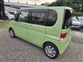 2011 Daihatsu Tanto