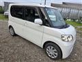 2011 Daihatsu Tanto