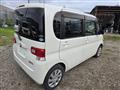 2011 Daihatsu Tanto