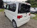 2011 Daihatsu Tanto