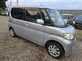 2011 Daihatsu Tanto