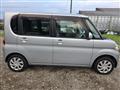 2011 Daihatsu Tanto