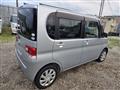 2011 Daihatsu Tanto
