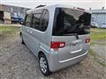 2011 Daihatsu Tanto