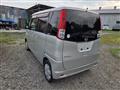 2009 Nissan ROOX