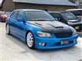 2000 Toyota Altezza