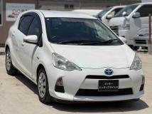 2013 Toyota AQUA