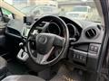 2012 Mazda Premacy