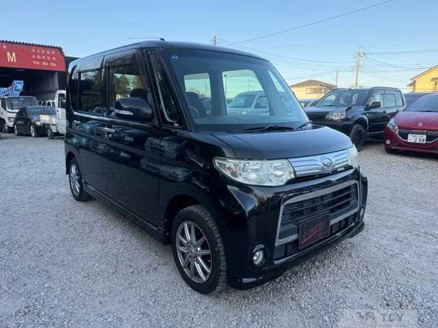 2011 Daihatsu Tanto