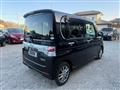 2011 Daihatsu Tanto