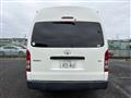 2016 Toyota Hiace Commuter