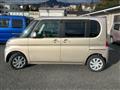 2011 Daihatsu Tanto
