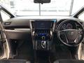 2016 Toyota Alphard G