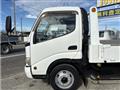 2008 Hino Dutro