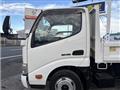 2015 Hino Dutro