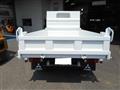 2002 Mitsubishi Canter