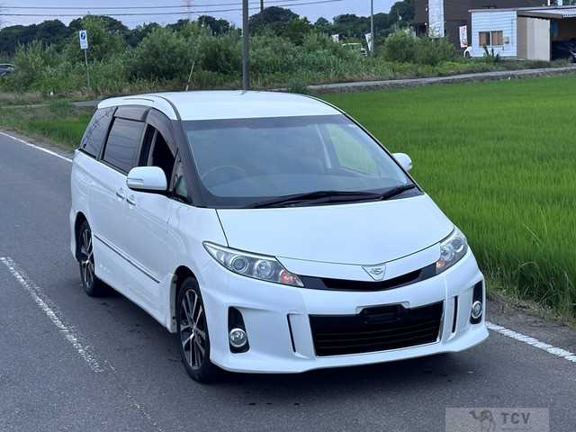 2014 Toyota Estima