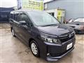 2014 Toyota Voxy
