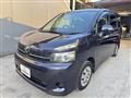 2013 Toyota Voxy