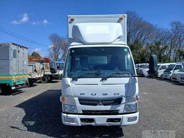 2013 Mitsubishi Canter