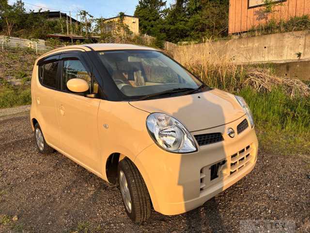 2010 Nissan Moco