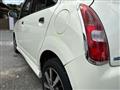 2005 Daihatsu Miragino