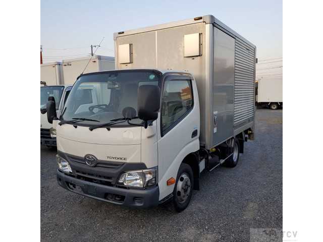 2017 Toyota Toyoace