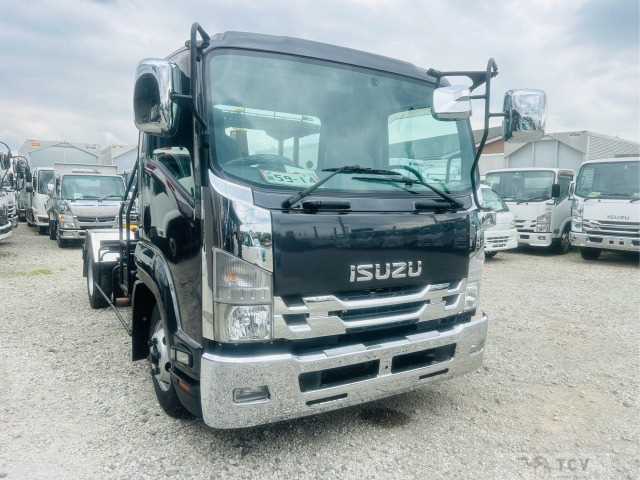 2018 Isuzu Isuzu Others