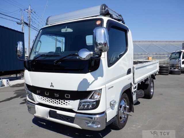 2023 Mitsubishi Canter