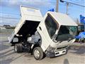2011 Mitsubishi Canter
