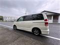 2006 Toyota Noah
