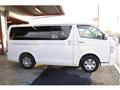 2009 Toyota Regiusace Van