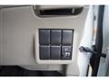 2011 Nissan ROOX