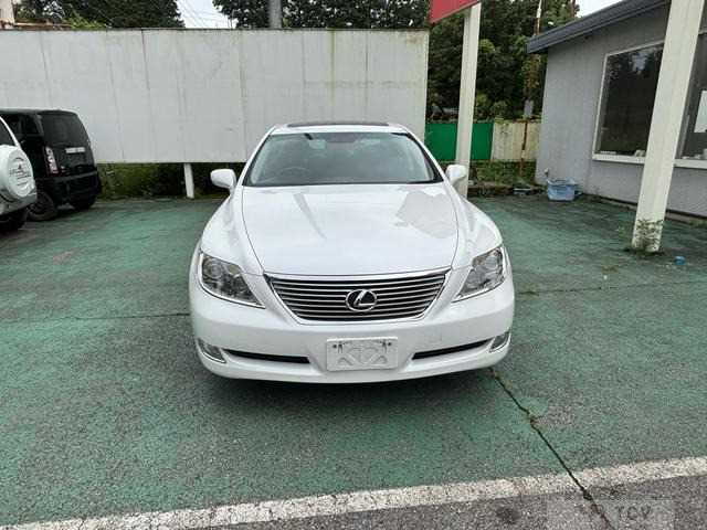 2007 Lexus LS