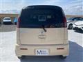 2011 Nissan Moco
