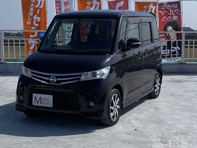 2011 Nissan ROOX