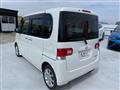 2011 Daihatsu Tanto
