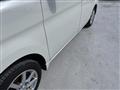 2011 Daihatsu Tanto